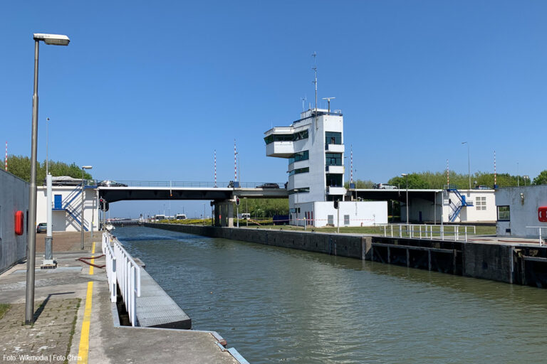 Houtribbrug Lelystad-Enkhuizen zaterdag 18 januari dicht