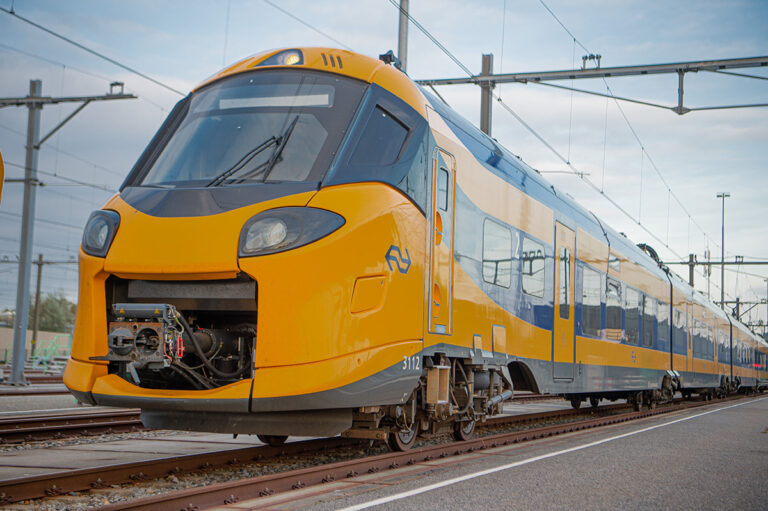 Honderden passagiers van intercity geëvacueerd tussen Breda en Rotterdam