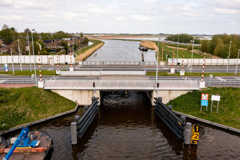 Samenwerking versneld verduurzamen bruggen en viaducten in Noord-Holland van start