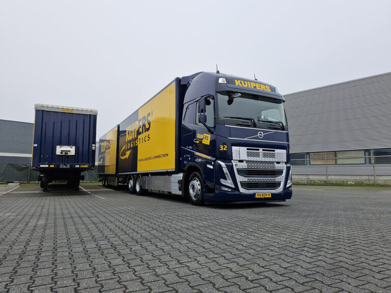 Nieuwe Volvo FH 460 Combi voor Kuipers Logistics