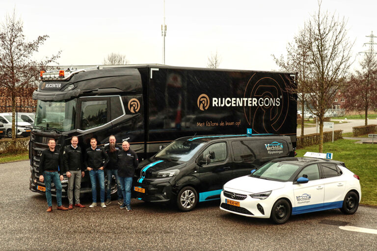 Rijscholen Rijcenter Gons en Vechtdal Rijopleidingen bundelen krachten