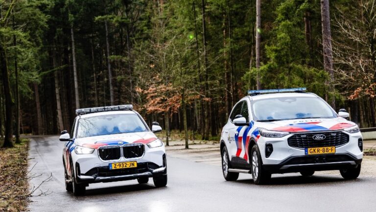 Nieuwe politievoertuigen: Ford Kuga en BMW X1 debuteren op straat