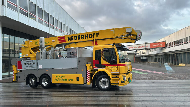 Nieuwe elektrische kraan voor Kraanbedrijf Nederhoff