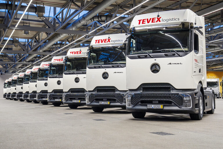 Tevex Logistics moderniseert haar vloot met 150 nieuwe Mercedes-Benz Actros L-voertuigen