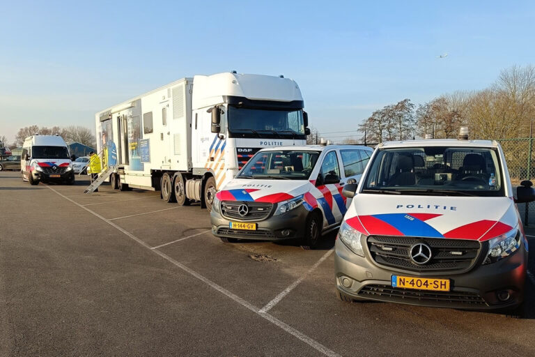 Uitgebreide transportcontrole in Amsterdam levert tal van overtredingen op
