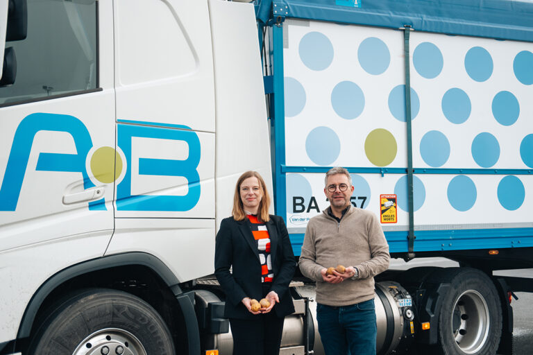 PepsiCo maakt aardappeltransport voor Lay’s chips duurzamer met Bio-LNG via logistiek partner AB Texel