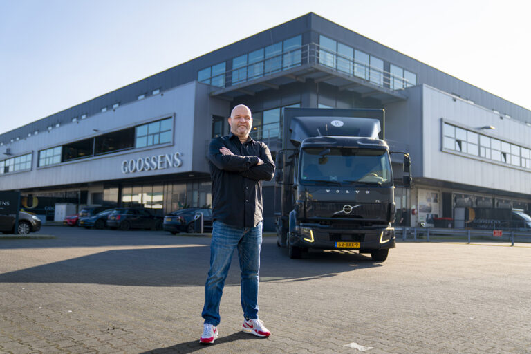 Negentien nieuwe Volvo FL-trucks voor Goossens