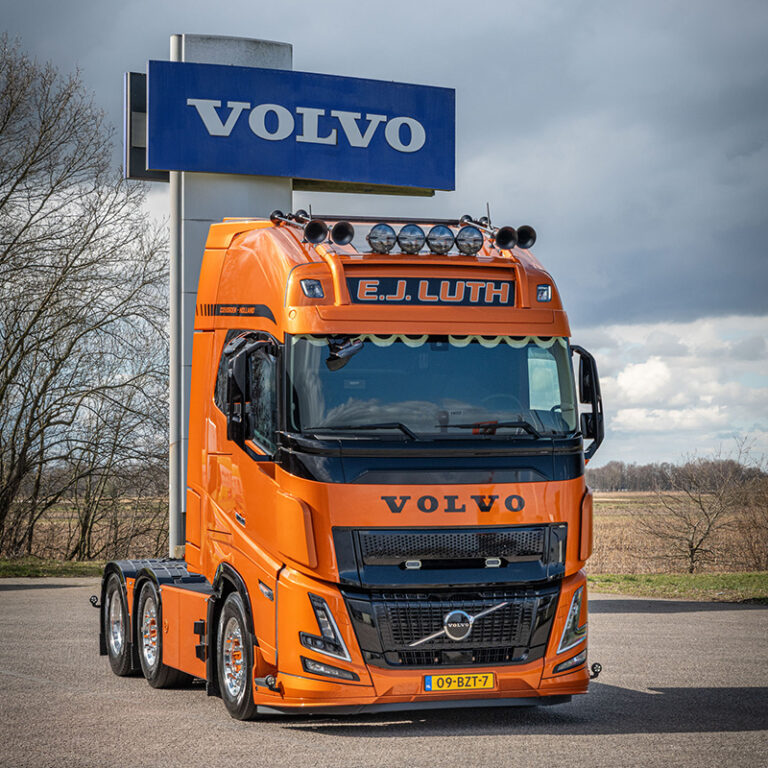 Eigenrijder Evert-Jan Luth onderweg met nieuwe Volvo FH16 Aero