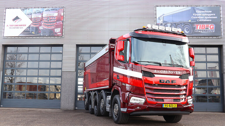 Zeven nieuwe NGD Daf XF Trucks voor Van Grunsven Transport