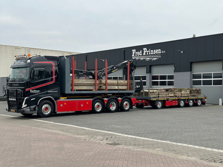 Maximaal robuuste Pacton-aanhangwagen voor spoorwerk van Fred Prinsen