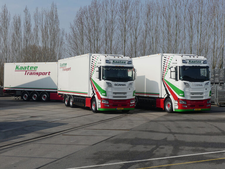 Kaatee Transport koopt twee Scania’s 770S V8 uitgerust voor LZV