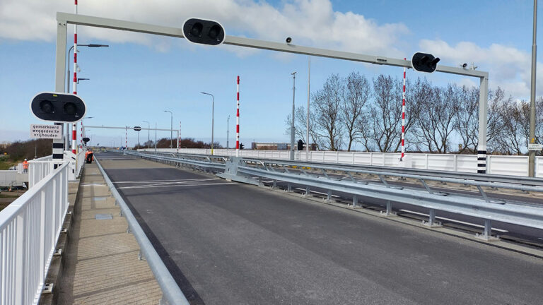 Kooybrug in N99 vanaf 1 april ook ’s nachts weer open voor verkeer