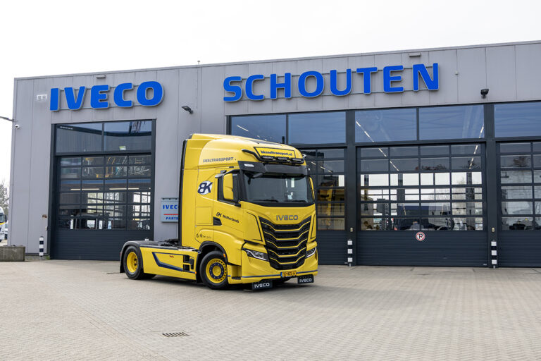 BK Sneltransport kiest opnieuw voor IVECO S-Way