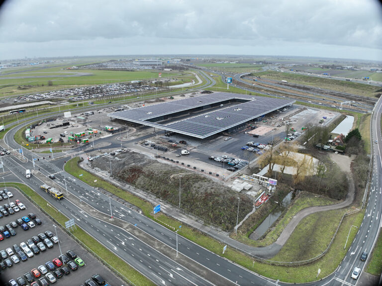 Schiphol opent één van Europa’s grootste autoverhuurlocaties