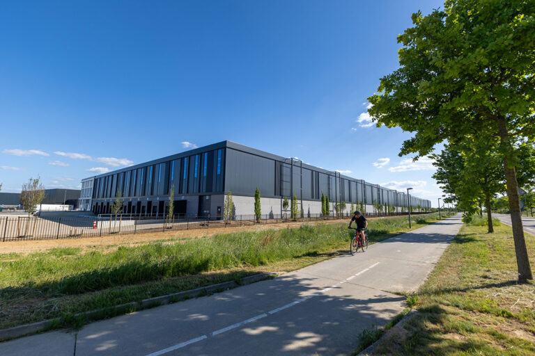 DSV opent ultramodern en duurzaam distributiecentrum op Maastricht Airport