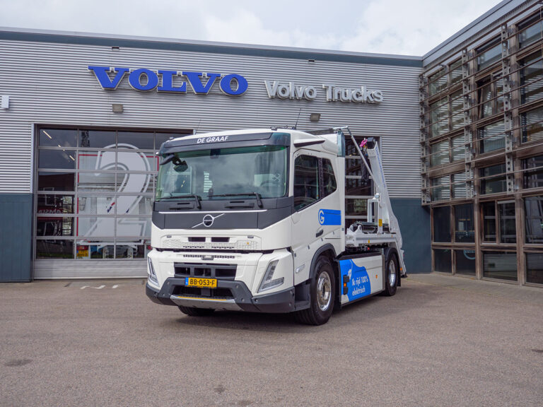 De Graaf Afvalbeheer zet met Volvo FMX Electric eerste stap naar een emissievrij wagenpark