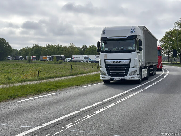 N35 tussen Mariënheem en Nijverdal afgesloten door overwegstoring [+foto’s]