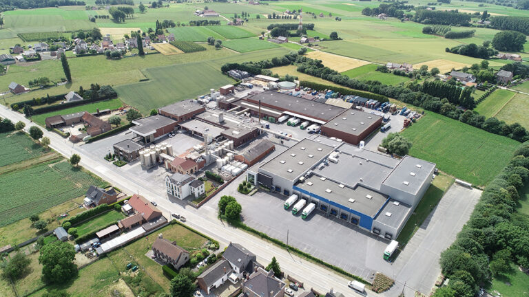 Olympia, onderdeel van Royal A-ware Food Group, kondigt intentie aan om vestiging in Pajottegem te sluiten