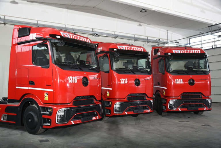 Italiaanse logistiekreus Torello neemt eerste Mercedes-Benz Actros L met ProCabin in gebruik