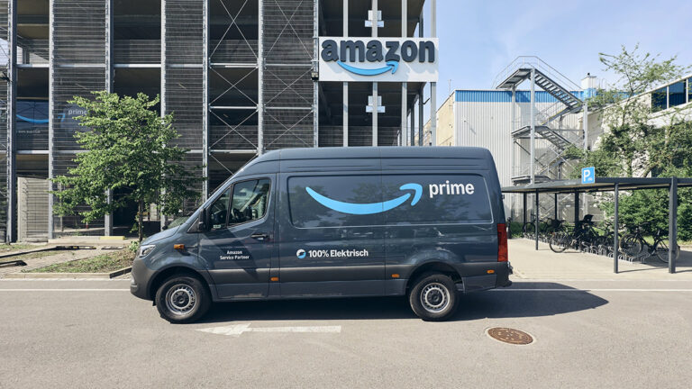 Amazon voegt bijna 5.000 elektrische bestelwagens toe aan Europees netwerk