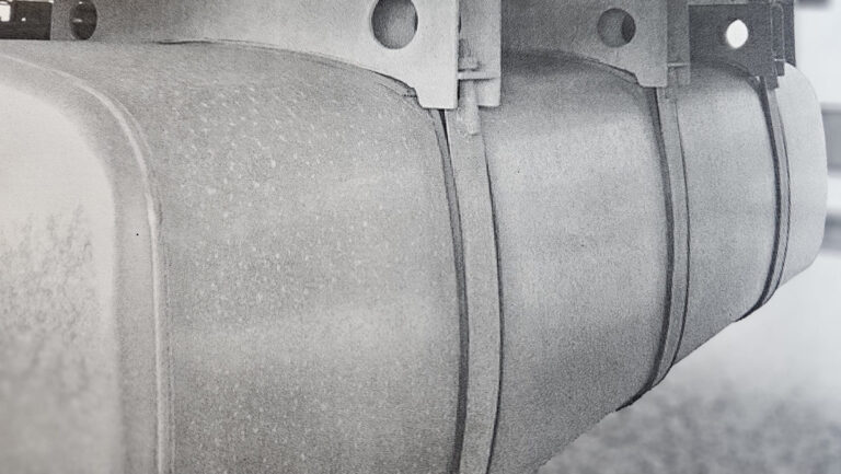 Duitse douane treft illegale brandstoftanks aan op buitenlandse vrachtwagens