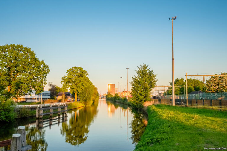 Overijsselse politiek houdt ‘probleemkanaal’ in Almelo open voor schepen