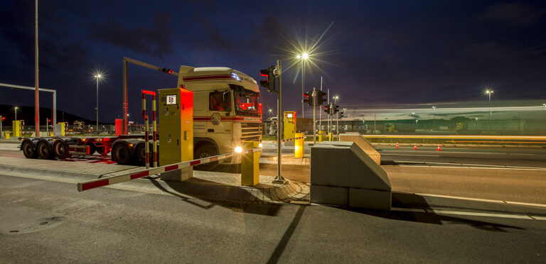 Alle deepsea-terminals op de Maasvlakte controleren vanaf nu op de uitvoerend vervoerder