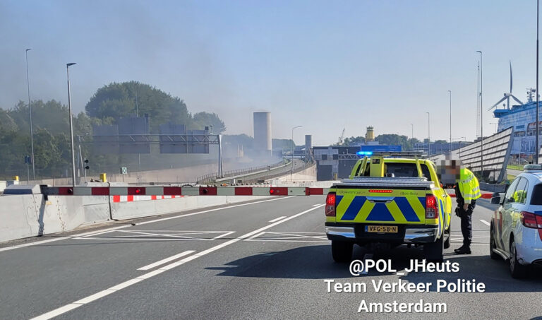 Coentunnel dicht door autobrand [+video]