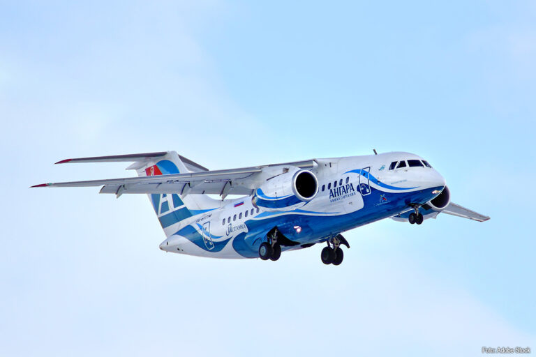 Russisch vliegtuig met tientallen inzittenden neergestort