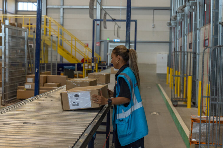 FedEx optimaliseert logistieke operatie met nieuwe faciliteit in Vianen [+video]