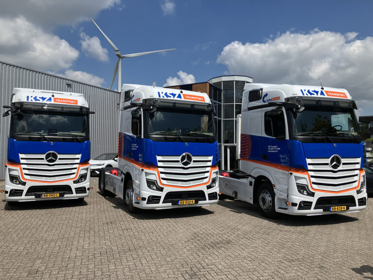 Mercedes-Benz Actros trekkers doen intrede in vloot KSZ Transport