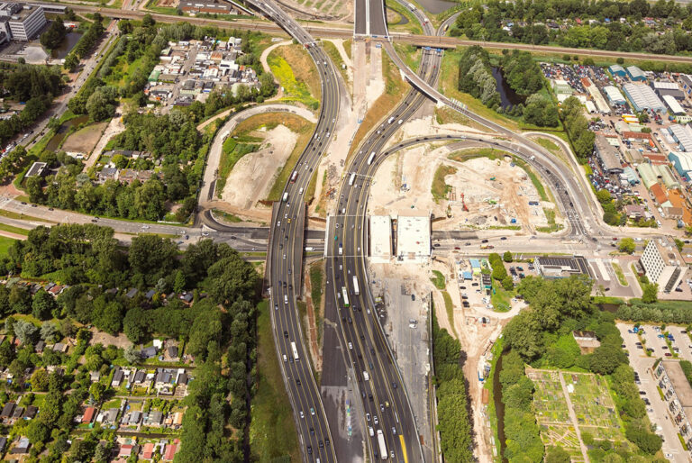 A16 meerdere weekenden dicht in augustus en september voor vervanging viaduct en groot onderhoud