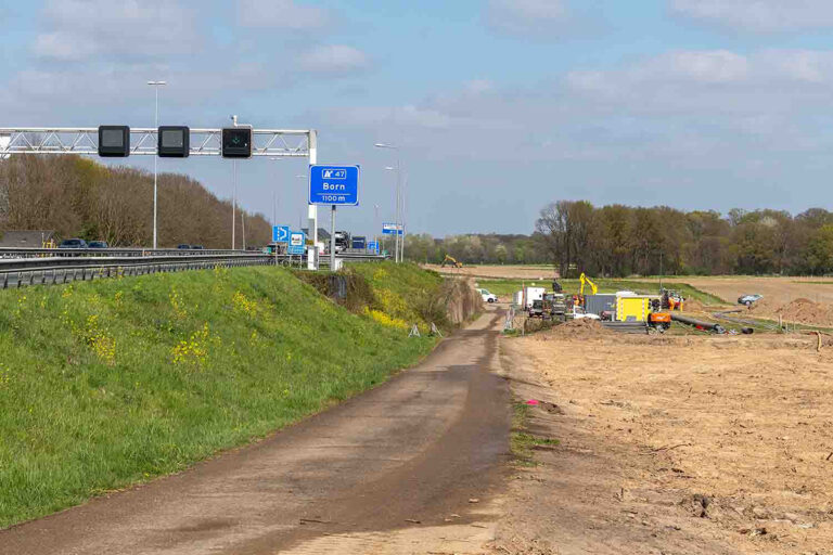 A2: Nacht- en weekendafsluitingen bij Born (47) tussen 19 augustus en 1 september in beide richtingen