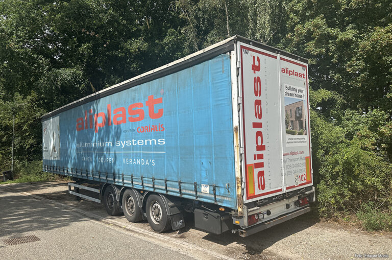 Gestolen oplegger aangetroffen in Beringe