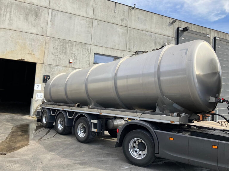 Tankoplegger gestolen in Riel [+foto’s]