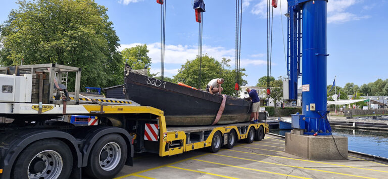 Girteka vervoert historisch Litouws zeilschip naar Sail Amsterdam 2025