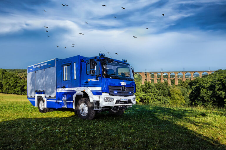 THW ontvangt 75e Mercedes-Benz Atego materieelwagen op 75-jarig jubileum