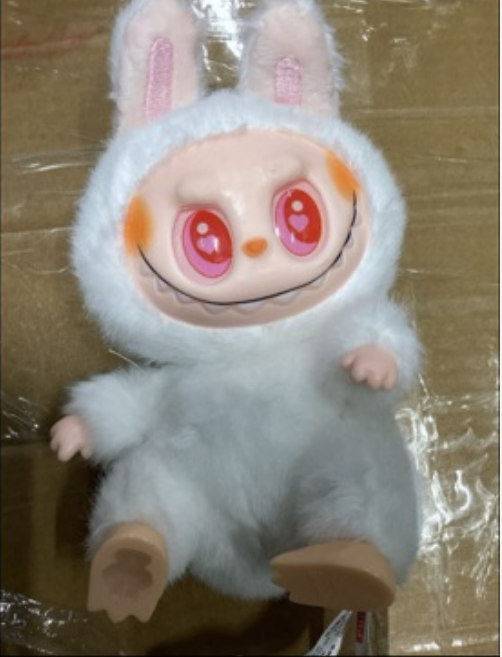 Labubu Poppen