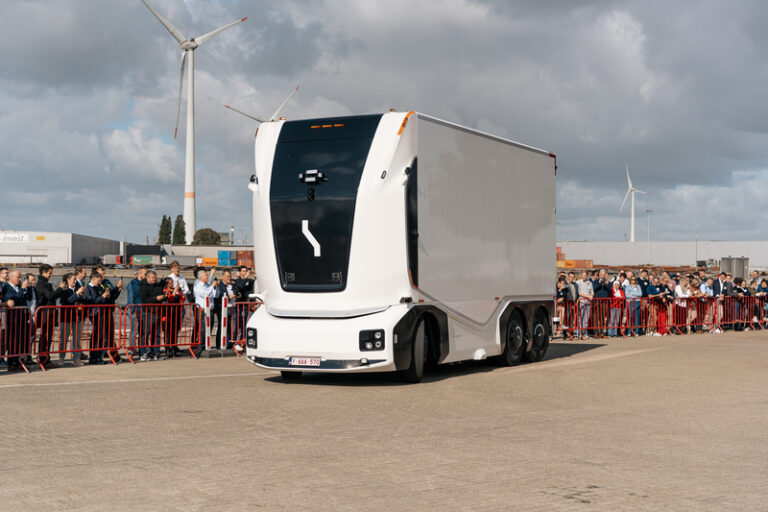 Eerste autonome vrachtwagenrit in België – primeur in Port of Antwerp-Bruges
