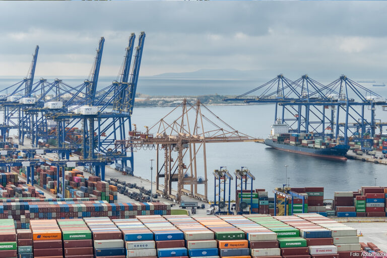 Grootste inbeslagname van containers in EU ooit in Griekse haven