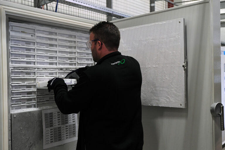 Movianto bouwt Europees netwerk voor ultra-diepvrieslogistiek tot -80°C