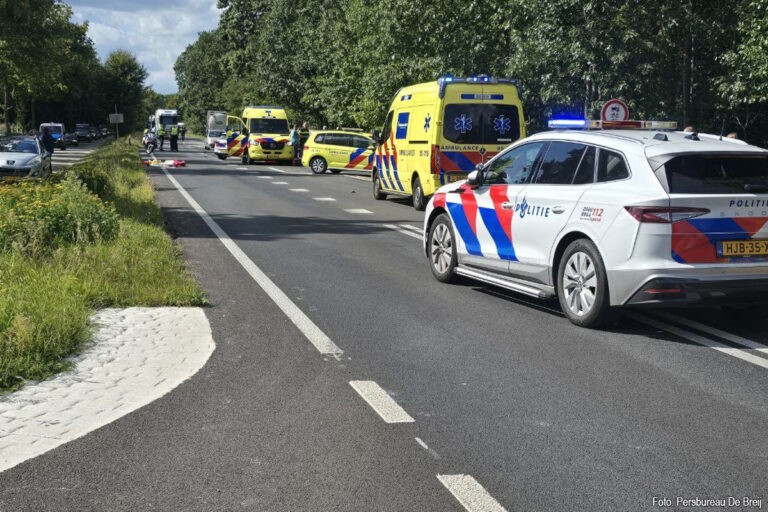 Motorrijder overleden na ernstig ongeval met vrachtwagen in Neede