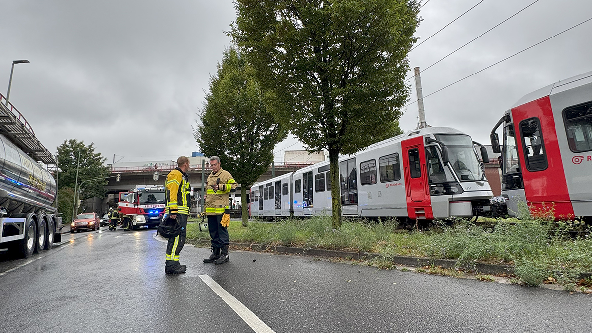 Aanrijding tram en vrachtwagen