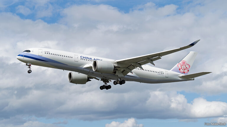 Vlucht Air China omgeleid nadat batterij in handbagage vlam vatte [+video]