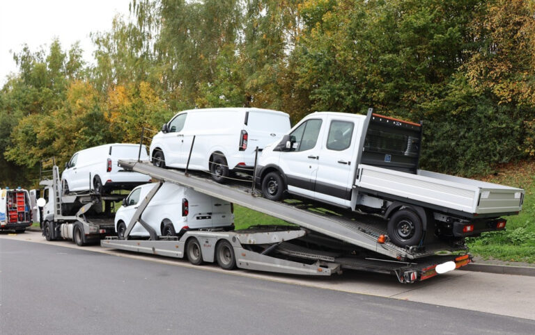 Te hoog en te lang: autotransporter mag niet verder op Duitse A60