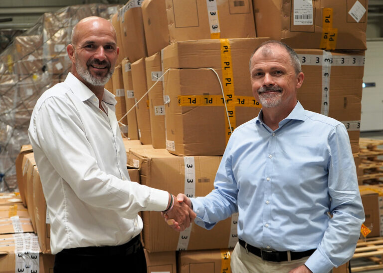 CB Customs Broker en Rapid Logistics B.V. werken samen bij afhandeling eCommerce-zendingen op Schiphol
