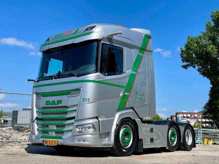 Vijf nieuwe DAF XG FTG 6×2 trekkers voor HebraGTO