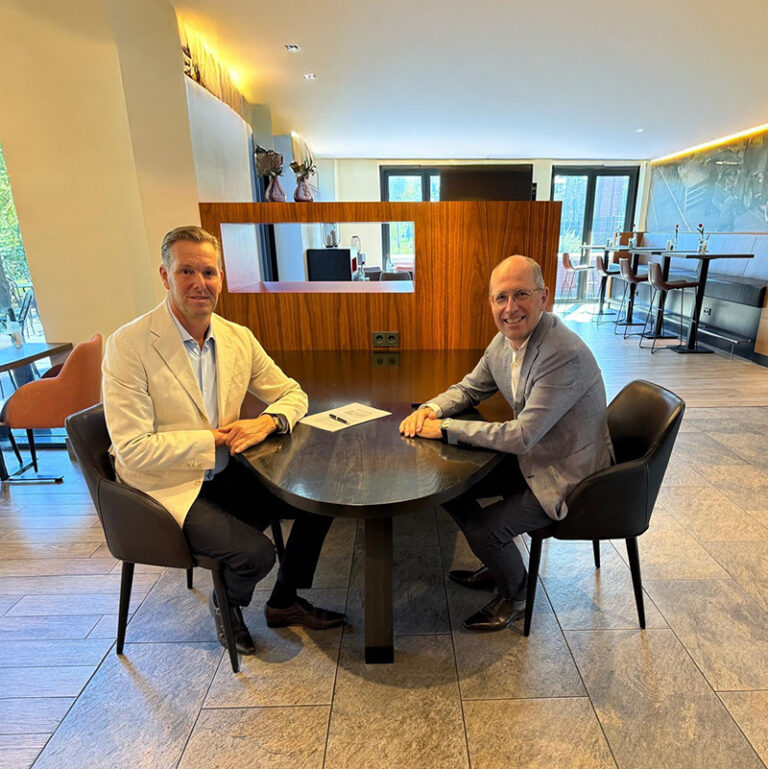 IVECO Schouten neemt CFG Bedrijfswagens over en versterkt positie in Limburg