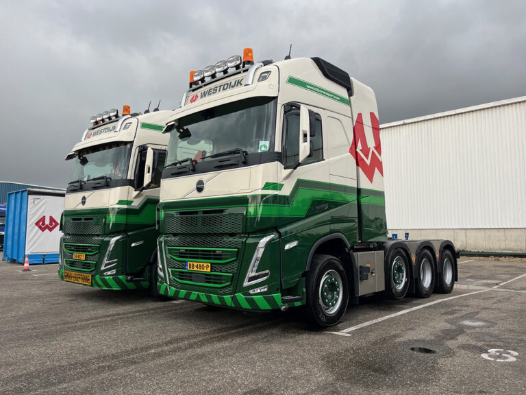 Westdijk Exceptioneel Transport breidt vloot uit met drie Volvo FH540 8×4 zwaartransporttrekkers