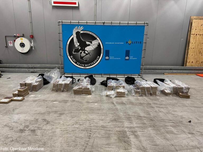 Douane onderschept 201 kilo cocaïne in container met vruchtensap